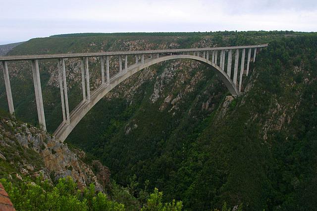 Bridge with the highest bunji jump in the world!