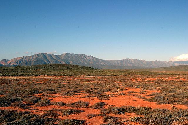 Desolate scenery on the R62
