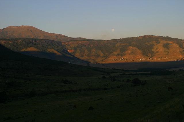 Moonrise over the mountains