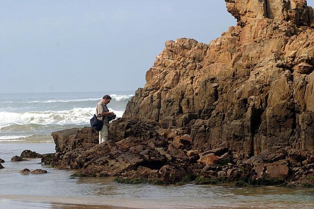 Karl geocaching on Christmas Beach