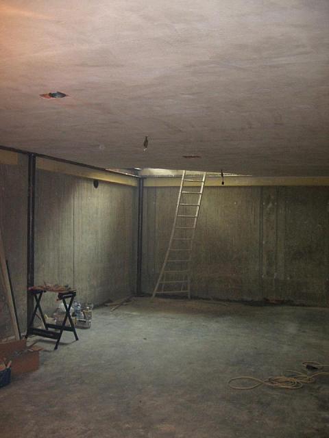 Henk&acute;s new place